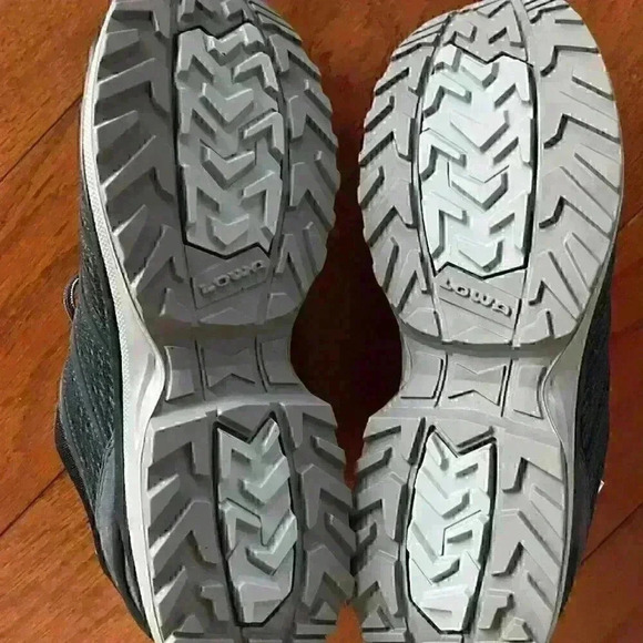 Lowa Maddox Steel/Blue womens athletically training trail shoe 12 D SAVE $150.00 - Picture 9 of 10